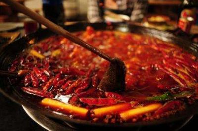 火鍋底料批發(fā)，冬季吃火鍋小心傷身