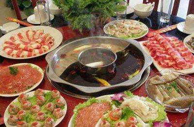 火鍋底料專業(yè)配送廠家，享受更多姿的火鍋盛宴