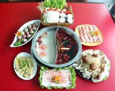 重慶火鍋底料加工，品牌帶動的重慶底料的發(fā)展