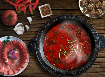 重慶火鍋底料工廠，吃火鍋會(huì)引發(fā)的一些問(wèn)題