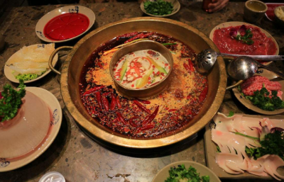 重慶火鍋底料加工，吃火鍋，九宮格不可辜負(fù)