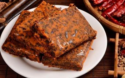 無(wú)渣火鍋好吃嗎？哪里有無(wú)渣火鍋底料廠家？無(wú)渣火鍋底料批發(fā)！