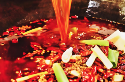 牛油紅油火鍋底料，真的越辣越好嗎？
