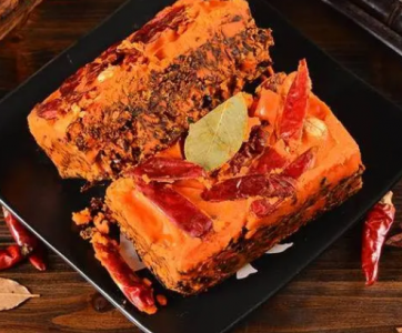 直供牛油紅油，性價(jià)比哪家強(qiáng)？品牌選擇有妙招！