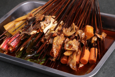 為何選擇重慶串串香底料批發(fā)？?jī)?yōu)勢(shì)分析帶你一探究竟！