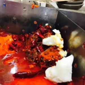 牛油紅油火鍋底料，如何巧妙去油膩，盡享清爽美味？