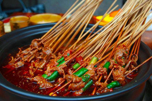 想開(kāi)一家串串香店怎么辦